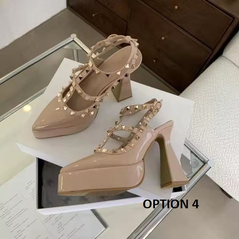 New Platform Chunky Black Low-heeled With Strap Sandals CODE: KAR3270