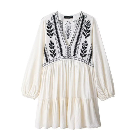 New Black Floral Embroidery Traf Official Pleated Boho Short Mini Dress CODE: KAR3313