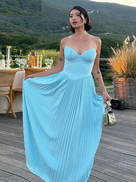 New Sexy Tube Fit And Flare Comfortable Folds Hem Temperament Strapless Dress CODE: KAR3433