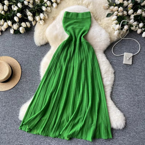 New Fashion Sexy Strapless for Beach Slim Waist Vestidos Solid Pleated Elegant Dress CODE: KAR3605