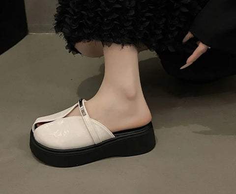 New Fashion Casual Versatile Slip-On Sandals CODE: KAR4017