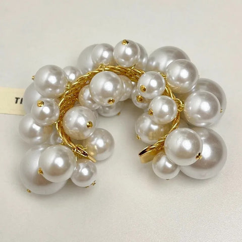 New Hyperbole Pearls Cuff Bangles CODE: KAR4984