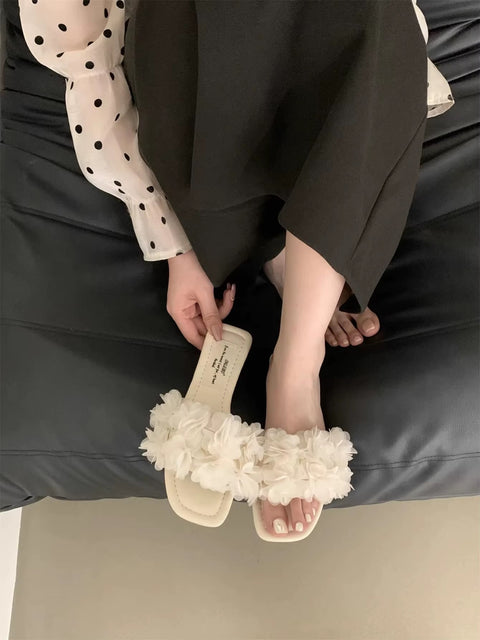 New Comfortable Elegant Flower Flat Slippers CODE: KAR5268