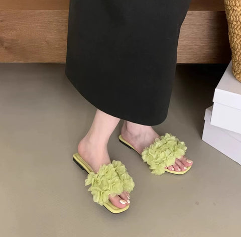 New Comfortable Elegant Flower Flat Slippers CODE: KAR5268
