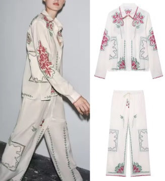 New Fashionable Embroidered Long Sve Shirt And Pant Set CODE: KAR4130
