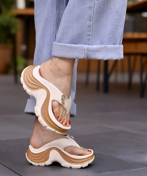 New Platform Flip Flops High Heel Slippers SIZE: 37-38 CODE: READY1781