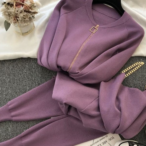 Sweater Vest Coat + Elastic Pants Three Piece Sets CODE: KAR798