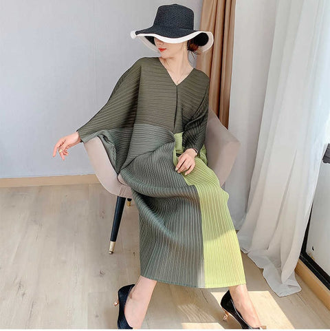 Color Contrast Loose Casual Pleated Long Dresses CODE: KAR1087