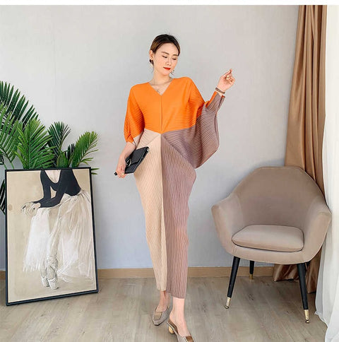 Color Contrast Loose Casual Pleated Long Dresses CODE: KAR1087