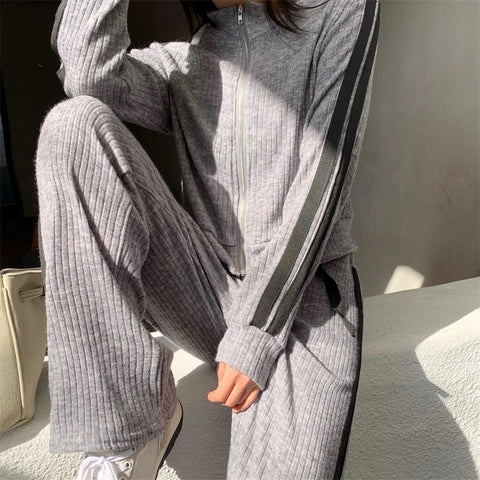 New Contrast Color Casual Wide-Legged Pants Two - Piece Suit CODE: KAR1114