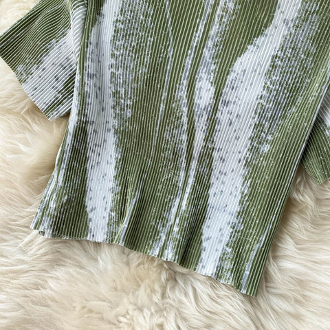 New short sleeve top and high waist pants, pleated Two piece Set CODE: KAR1229
