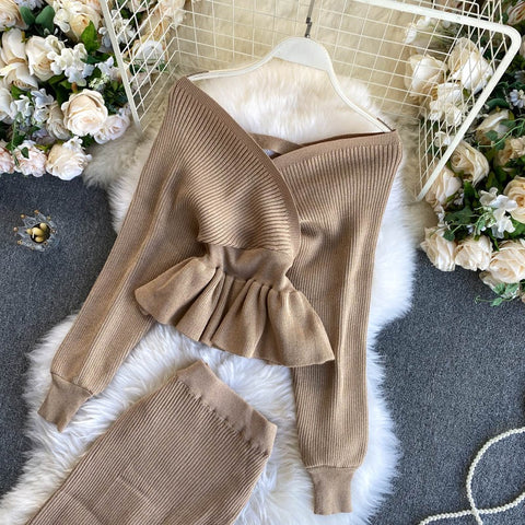 New Crop V-Neck Crop Top Puff Sleeve Elastic High Waist Knit Pleated Skirt Two Piece Set CODE: KAR1221