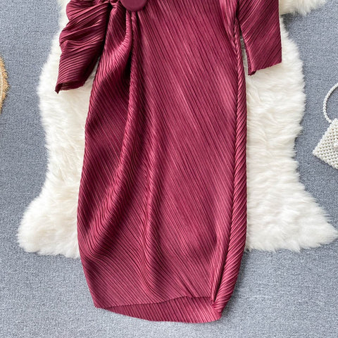 New Chic and Simple Outfit, Solid Color with Pleats, Straight Round Neck Midi Dress CODE: KAR1225