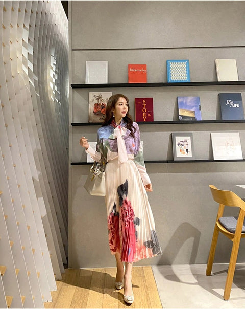 New Elegant, Floral Print, Long Sleeve, Bow Collar, Pleated, High Waist, Long Skirt 2 Piece Set CODE: KAR1259