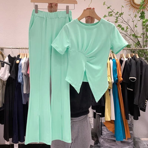 New Summer Collection, Short Sleeve T-Shirt ,Slim, Slit, High Waist, Flare Pants Set CODE: KAR1299
