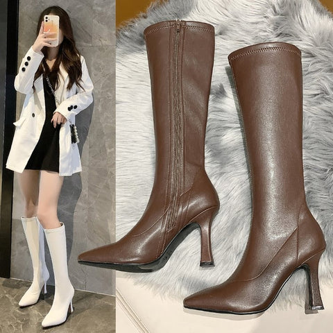 New ankle with thin heel and pointed toe boot CODE: KAR1375