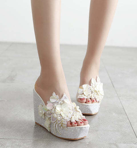 Flowers Lace Pearls Clear Wedge Super Flip flops Platform Sandal CODE: KAR1422