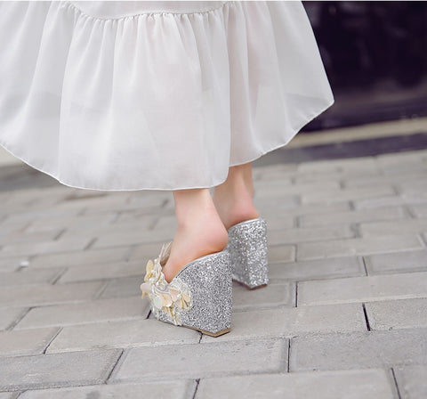 Flowers Lace Pearls Clear Wedge Super Flip flops Platform Sandal CODE: KAR1422