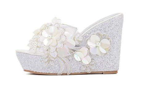 Flowers Lace Pearls Clear Wedge Super Flip flops Platform Sandal CODE: KAR1422