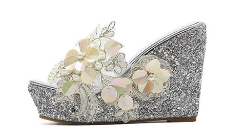 Flowers Lace Pearls Clear Wedge Super Flip flops Platform Sandal CODE: KAR1422