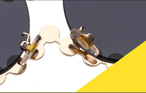 New Fashion Diamond Frame Cat Eye Sunglasses CODE: KAR1428