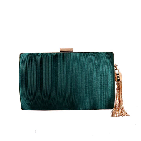 Luxury Silk Clutch Metal Chain Bags CODE: KAR1446