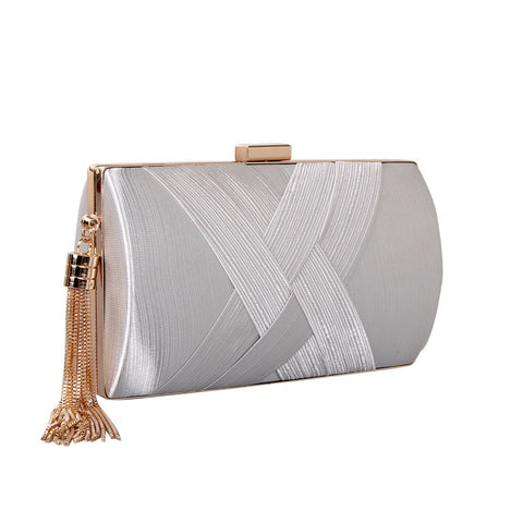 Luxury Silk Clutch Metal Chain Bags CODE: KAR1446