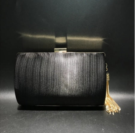 Luxury Silk Clutch Metal Chain Bags CODE: KAR1446
