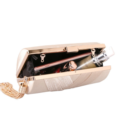 Luxury Silk Clutch Metal Chain Bags CODE: KAR1446