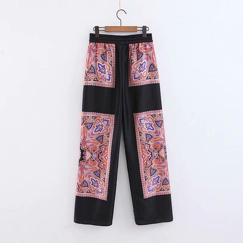 New Fashion Patchwork Floral Elegant V neck Coat Pant Set CODE: KAR1461