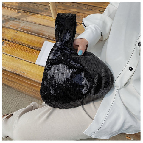 Simple Style Wind Knot Wrist Square Pump Belt Bag CODE: KAR1585