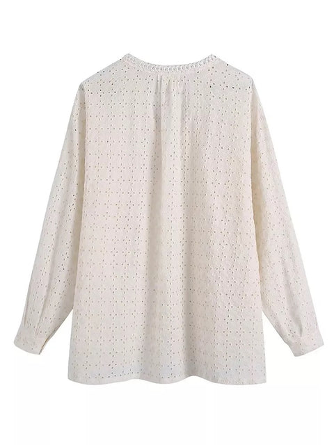 Summer Fashion Hollow Out Embroidery Blouse Shorts Suit Two Piece Set CODE: KAR1546