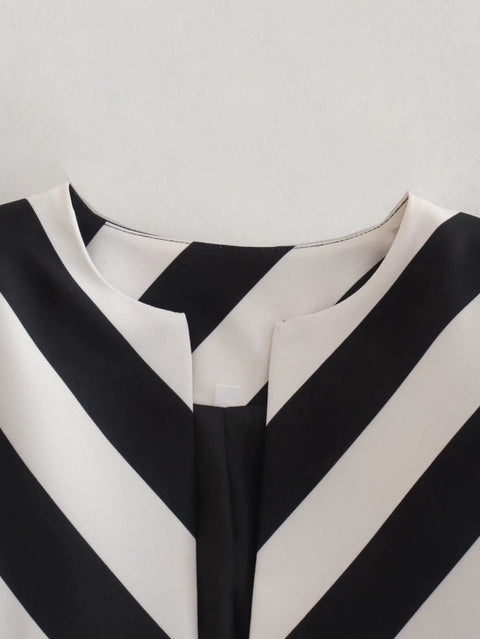 Summer Fashion Slim Skirt Striped Two Piece Set CODE: KAR1568