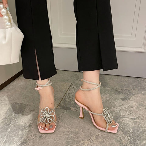 Summer Fashion High Heels Crystal Flower Rhinestone Square Toe Heels Sandals CODE: KAR1571