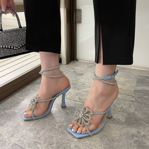 Summer Fashion High Heels Crystal Flower Rhinestone Square Toe Heels Sandals CODE: KAR1571