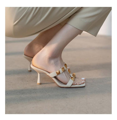 New Fashion Thin Heel Square Toe with Rivet Slide Slipper CODE: KAR1600
