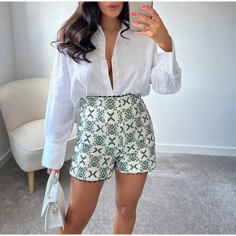 Summer Elegant Embroidery Casual High Waist Side Zipper Short CODE: KAR1625