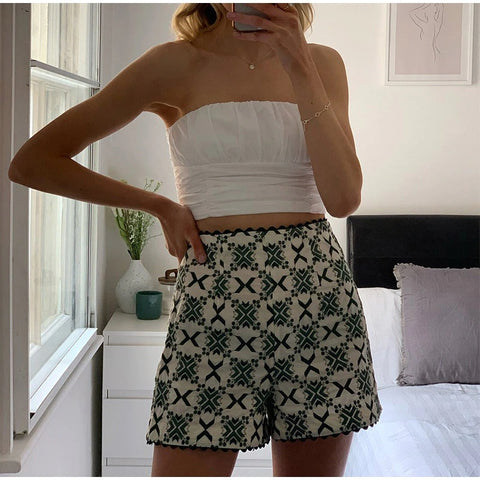Summer Elegant Embroidery Casual High Waist Side Zipper Short CODE: KAR1625