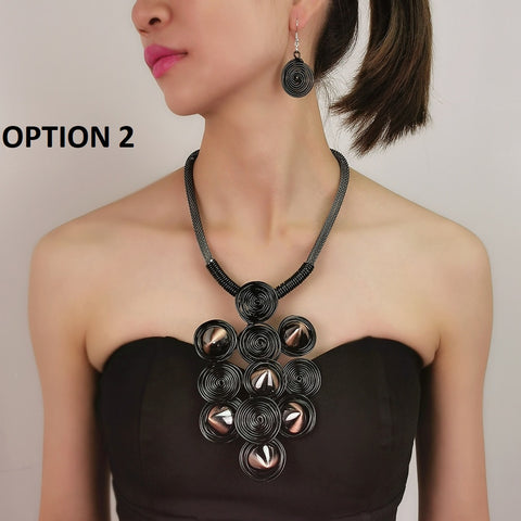 New Fashion Rivet Earring Pendant Necklace Set CODE: KAR1635