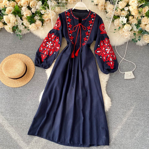 Autumn Bohemian Embroidered Flower O-Neck Lantern Sleeve High Waist Pleated Dress CODE: KAR1672