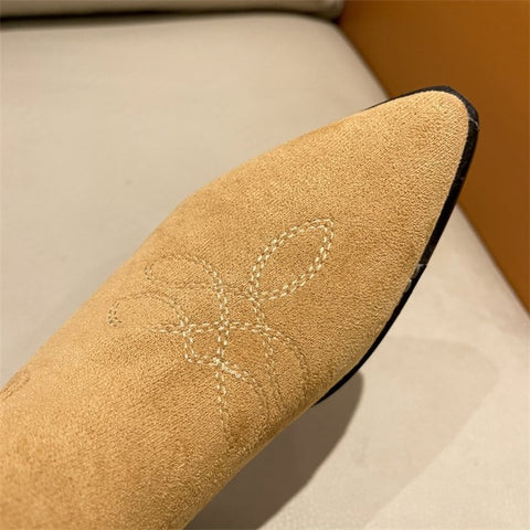 Autumn new Western thick heel pointed toe V-mouth embroidered mid retro cowboy boot CODE: KAR1698