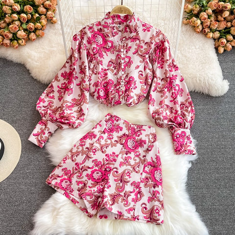 New printing single-breasted stand-up collar lantern sleeve shirt high-waisted short two-piece Set CODE: KAR1722