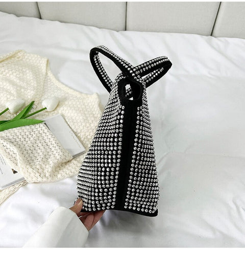 New One Shoulder Fashion Trend Bright Diamond Large Capacity Bucket Bag  CODE: KAR1731