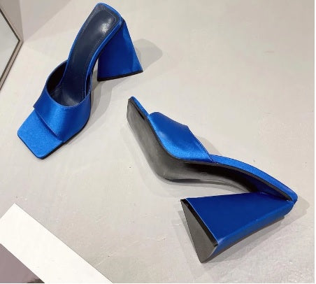 New Arrival Sexy Street Party Square Toe Silk Triangle Square Heels CODE: KAR1789
