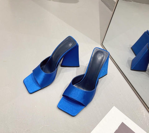 New Arrival Sexy Street Party Square Toe Silk Triangle Square Heels CODE: KAR1789