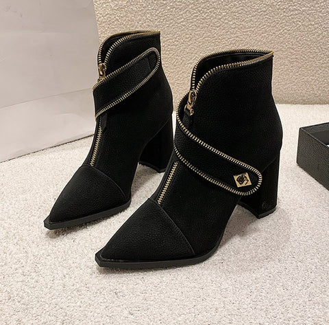 New Fashion Pointed Metal Buckle Front Zipper Simple Coarse Heel Short Boots CODE: KAR1809