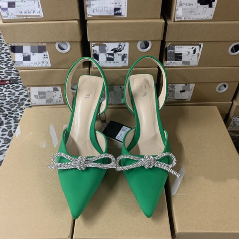 New Pointed Toe Shallow Nude Diamond Low Heel CODE: KAR1810