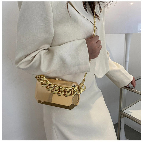 New High Quality Shoulder Luxury Crossbody Box Bag CODE: KAR1821