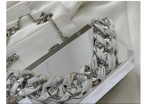 New High Quality Shoulder Luxury Crossbody Box Bag CODE: KAR1821