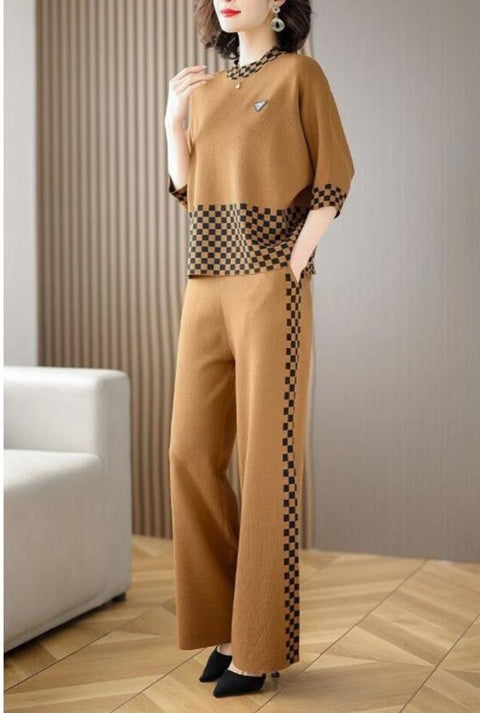 New Fashion Plaid Wide-leg Pants Two-piece Casual Pantsuit CODE: KAR1831